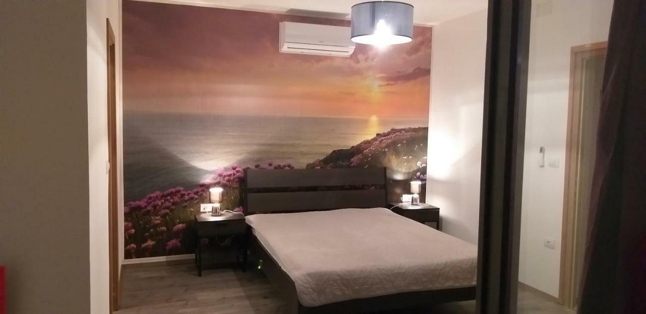Holiday Homes Mare Premantura Kamer foto